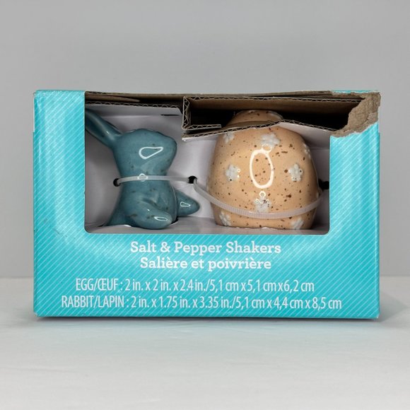 Rabbit & Egg~Salt & Pepper Shakers~Super Cute/Detailed - Picture 3 of 3